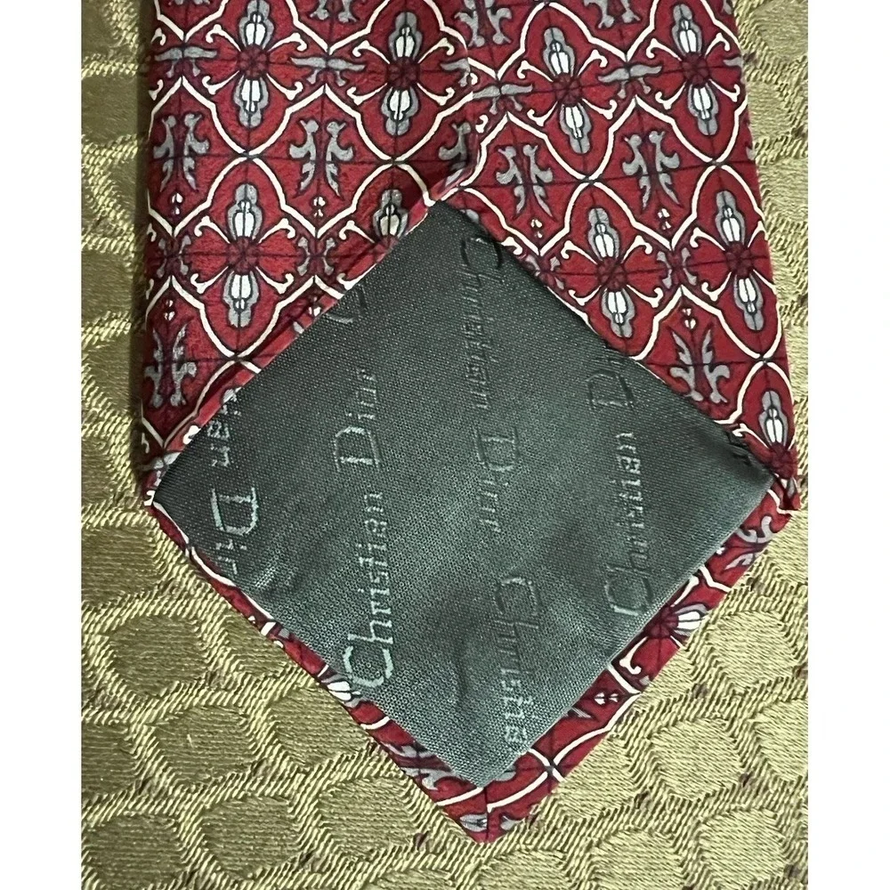 Christian Dior Red Gray Men's Tie Silk Made In USA